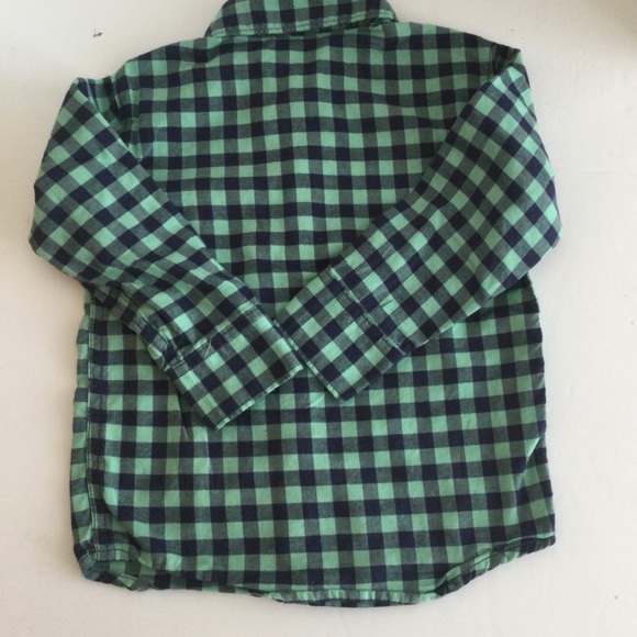 Carter’s plaid long sleeves green/black sleeves 2T - Picture 2 of 3